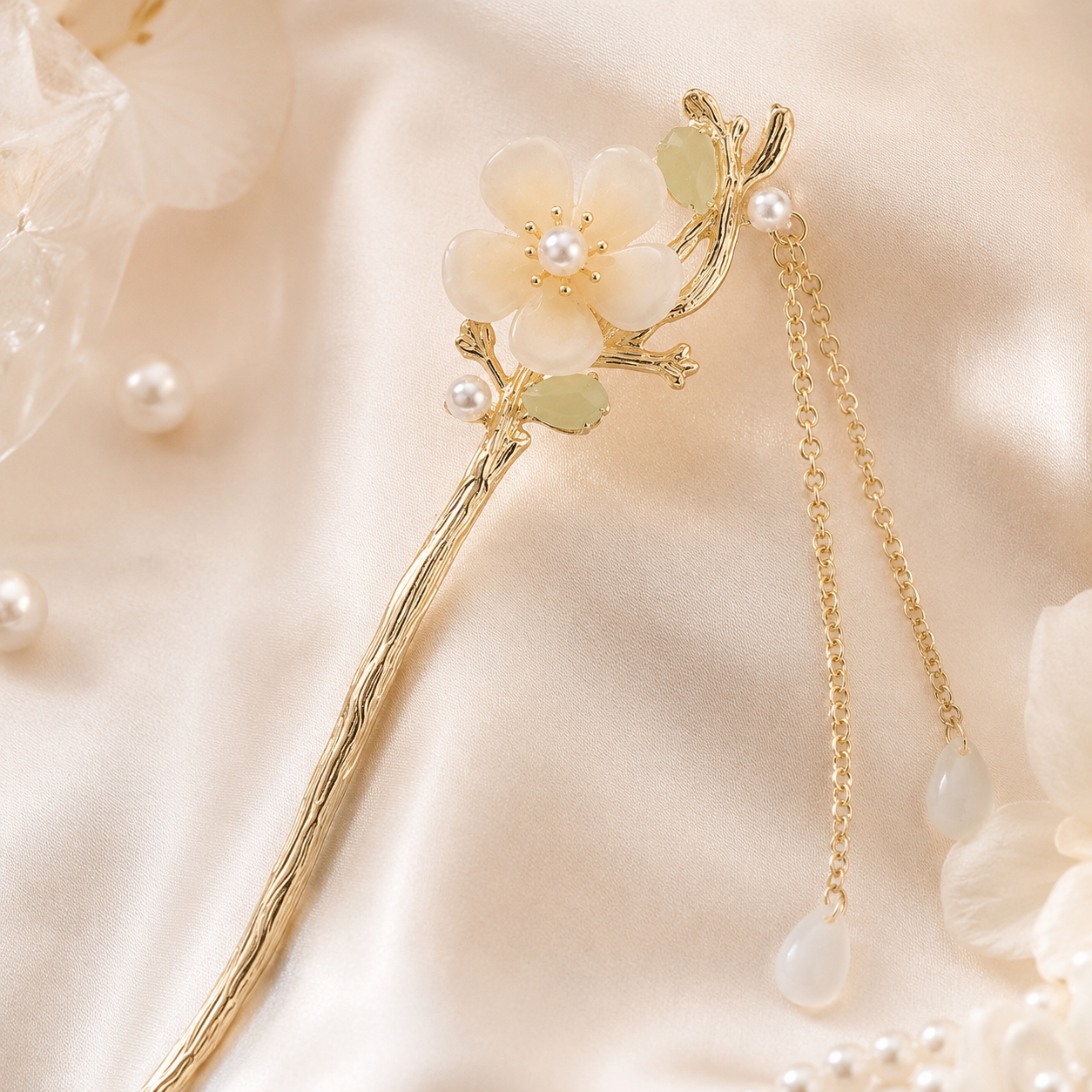 Ivory Magnolia Pearl Tassel Hair Stick